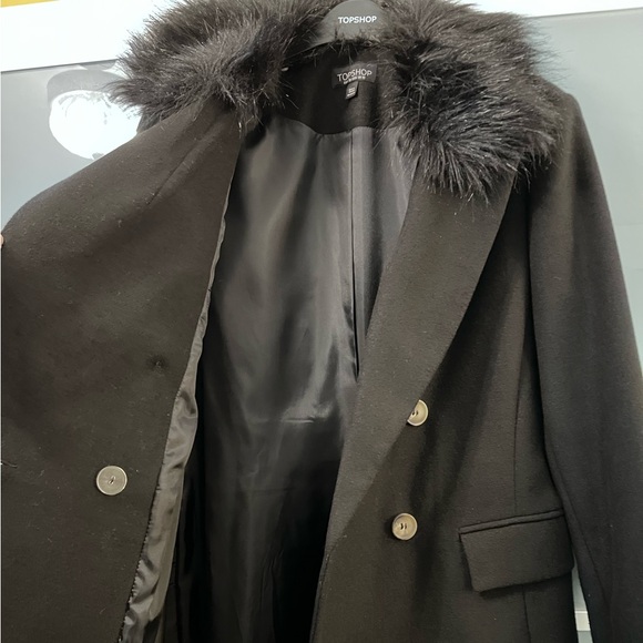 TOPSHOP Pea Coat with removable faux fur collar - Picture 3 of 6